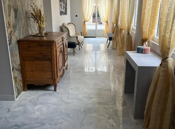 Domaine Pierre Monnaie *