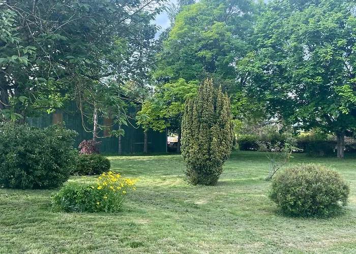 Domaine Pierre Monnaie *